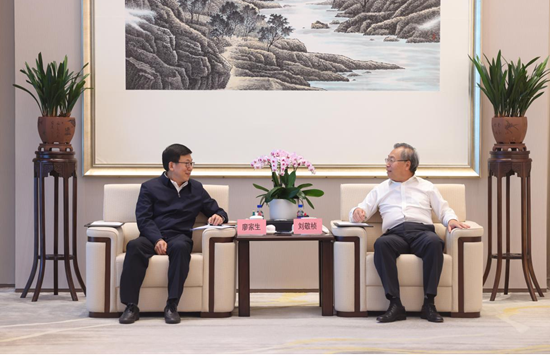 176e227195b545e8a84f909ebfd1f8af