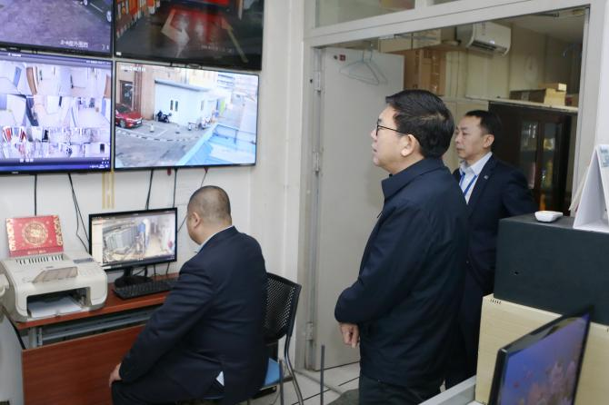 7681779b8afa46d7a87fab5f3e0fd0fb