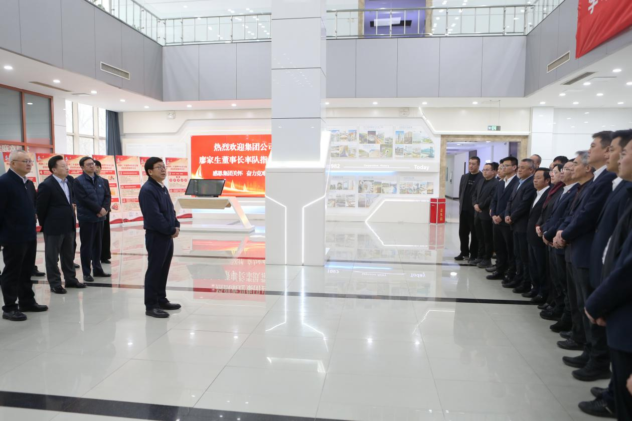 1e2371c4a4a942b592bc5507365b0bb6