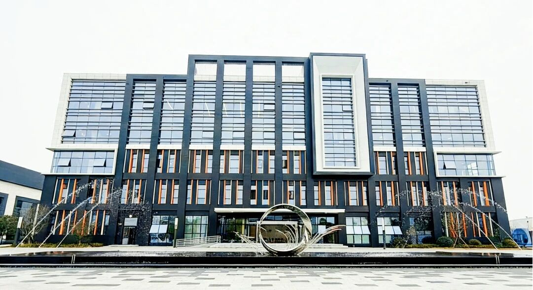 cade2237ce4c483fbab2b494ec7faf0c