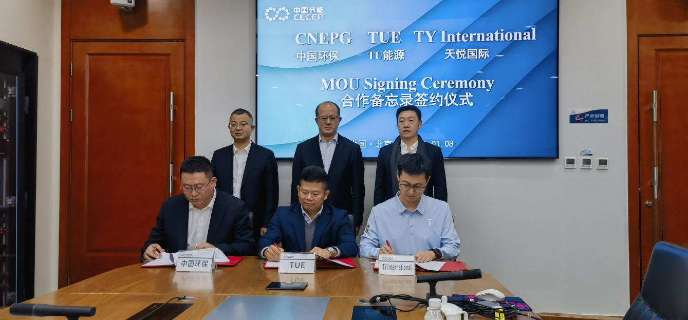 35a6d8c46e1b4719801814d92dd9f3b9